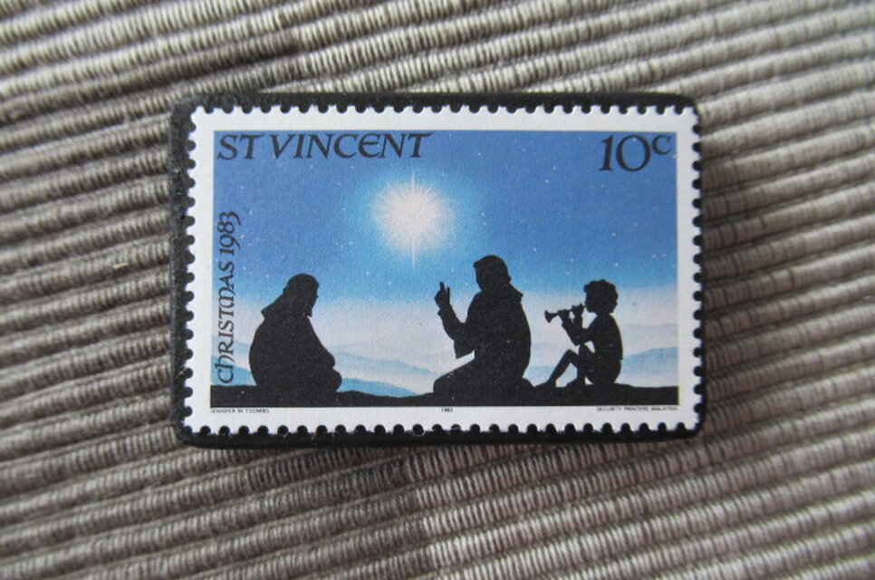セントビンセント　クリスマス切手ブローチ10628
