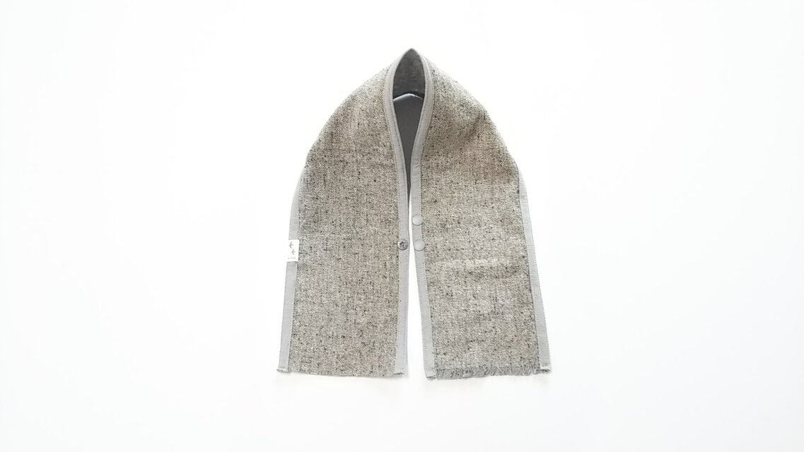 ジャズネップ混の重ね衿　グレー