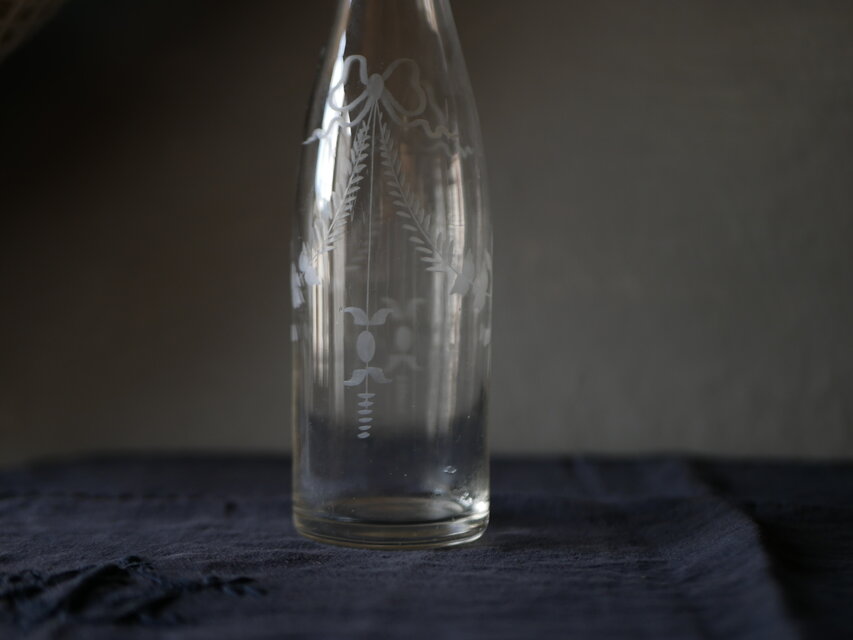 リボン柄 アンティークボトル デキャンタ カラフェ フランス