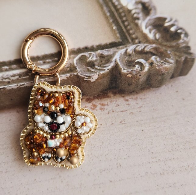 『otomo wanko 』小さな柴犬さんのチャーム