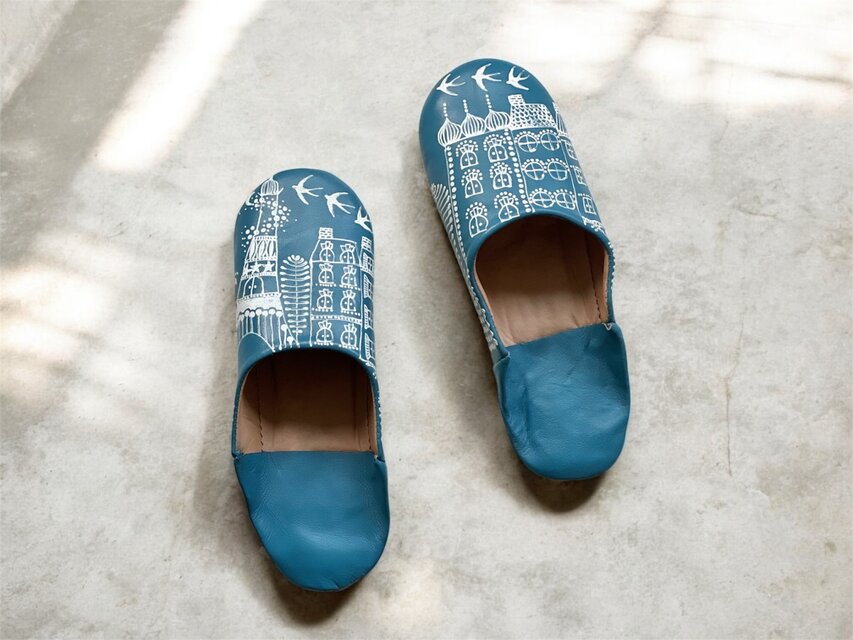 バブーシュ（革スリッパ）セルリアンブルー 大きめサイズの　新居祝いやクリスマスギフトにも◎