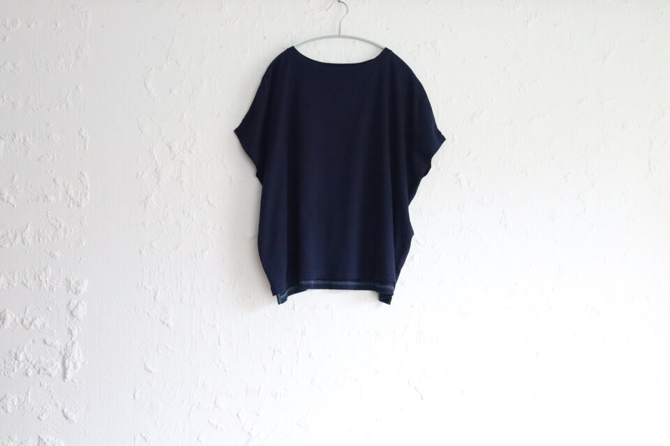 HUIS　スクエアTシャツ　無地