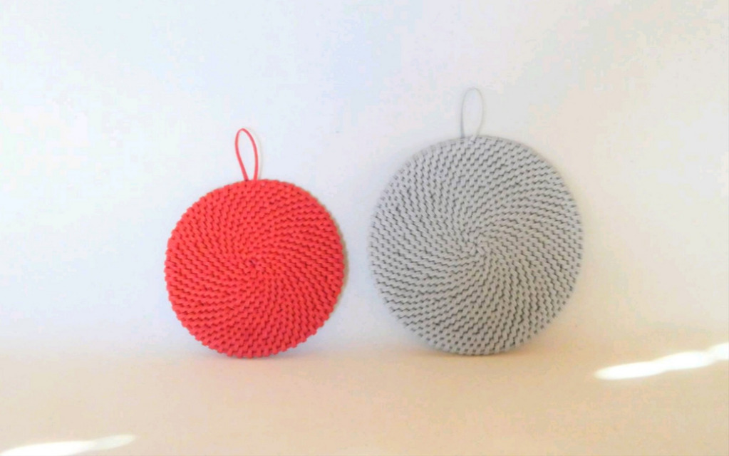 鍋敷き ポットマット フラワーベースマット/ 小 / ビビアンレッド