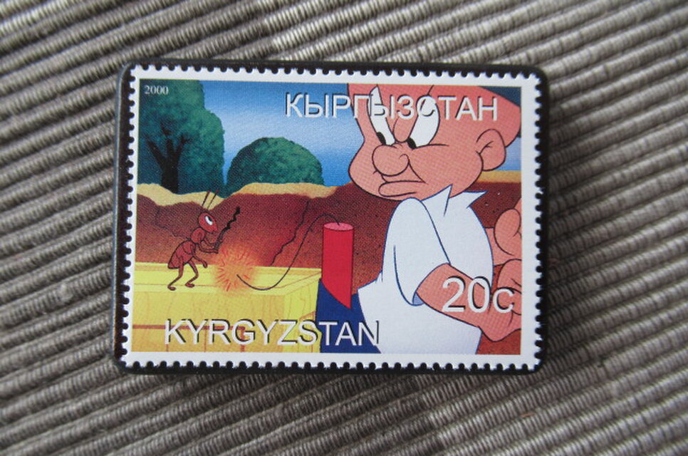 タジキスタン　クリスマス切手ブローチ10668