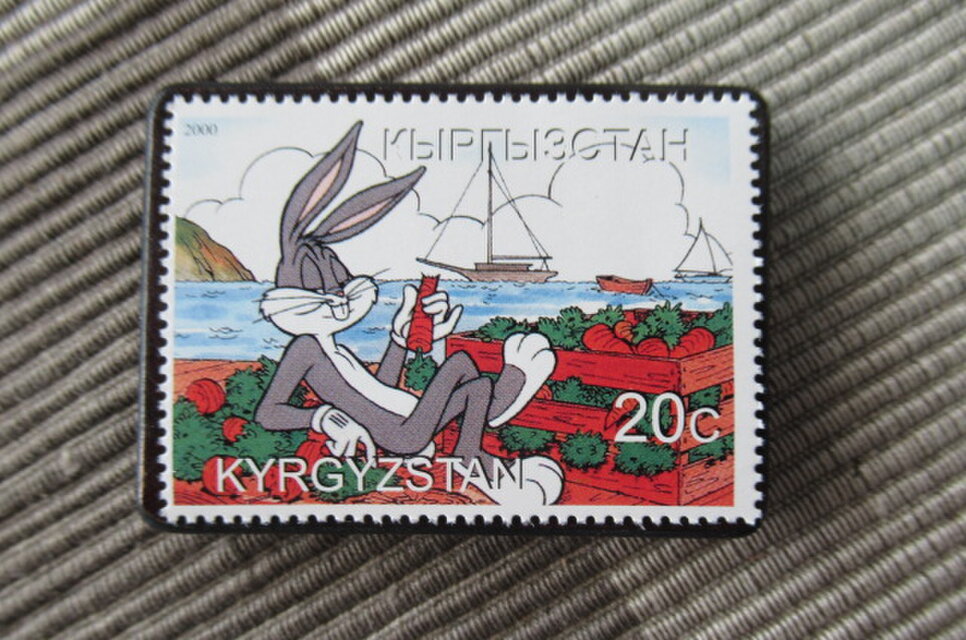 タジキスタン　クリスマス切手ブローチ10674