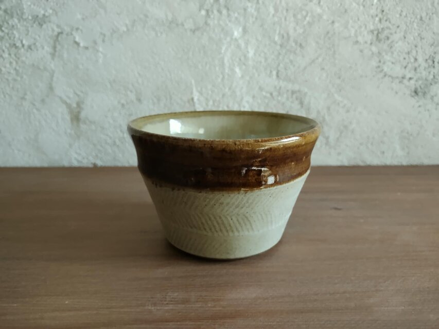 なんでも鉢・櫛紋