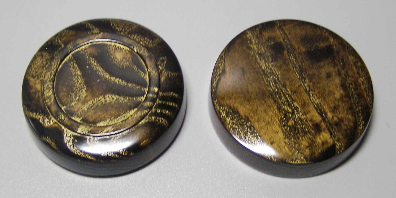 タモ＃玉斑杢黒漆染 ＃杢目沈金＃ミニ食籠 小物入れ