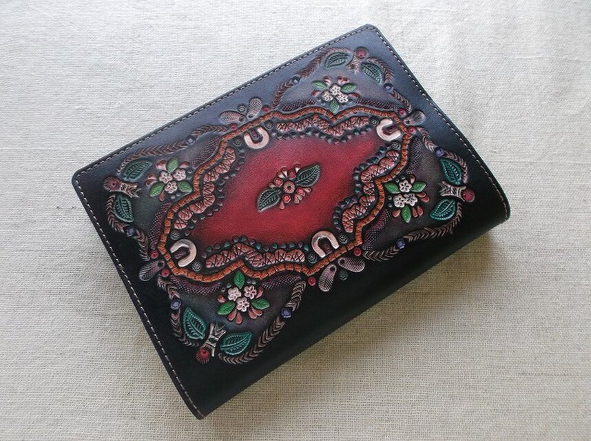 文庫サイズブックカバー 刻印、拭き染め 牛革