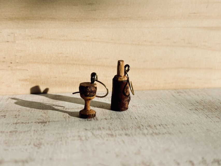 wine ピアス(イヤリング、アレルギー対応フック可)のコピー