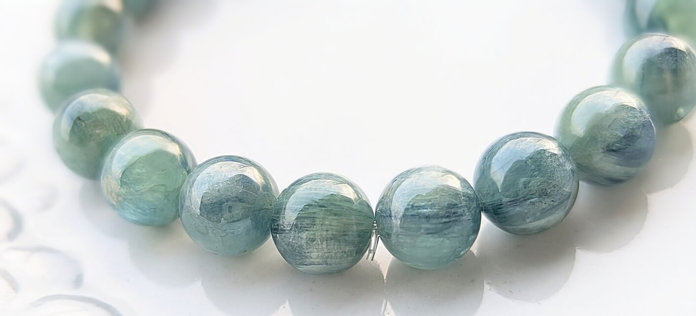 hapinesm様　収蔵品　大玉　グリーンカイヤナイトブレスレット　3 hapinesm様 収蔵品 大玉 グリーンカイヤナイトブレスレット 3 hapinesm
