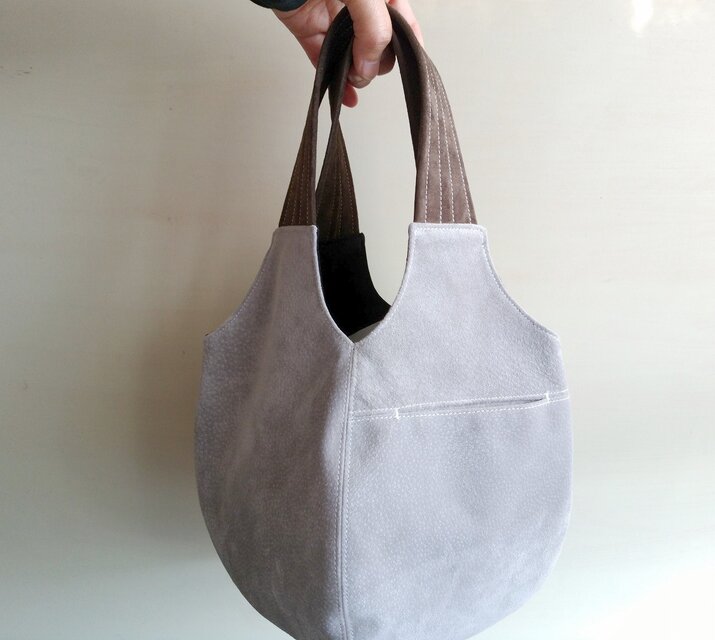 ☆オーダー☆　まあるい手提げ ピッグスエード ワイン