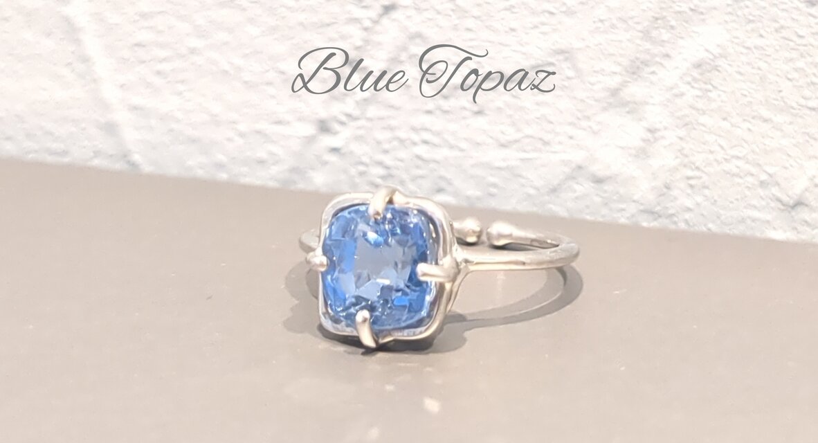 新作☆11月誕生石『ブルートパーズ』世界でひとつの天然石リング