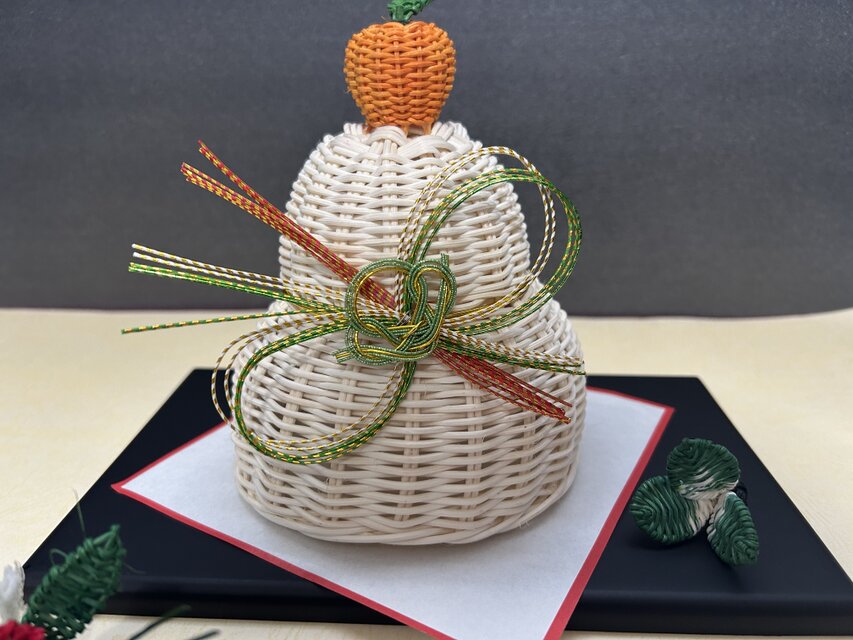 籐の鏡餅　大・1