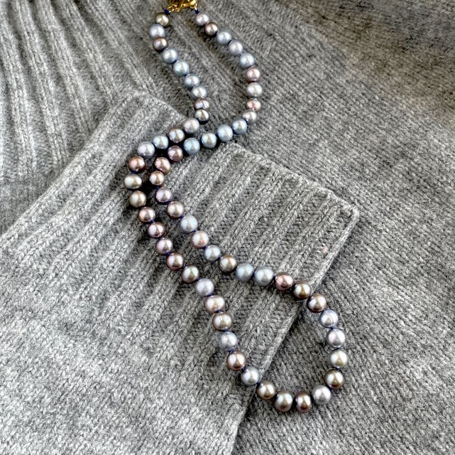 淡水パール サックスシルバー&チャコールシルバー バロックパールのチョーカー 7mm~7.5mm ２本のみ