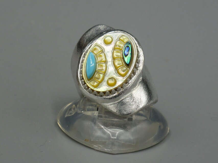 芸術品 | iichi 日々の暮らしを心地よくするハンドメイドや