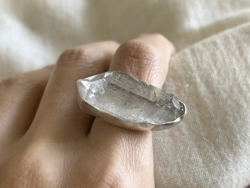 シルバーリング　両剣水晶　14号相当