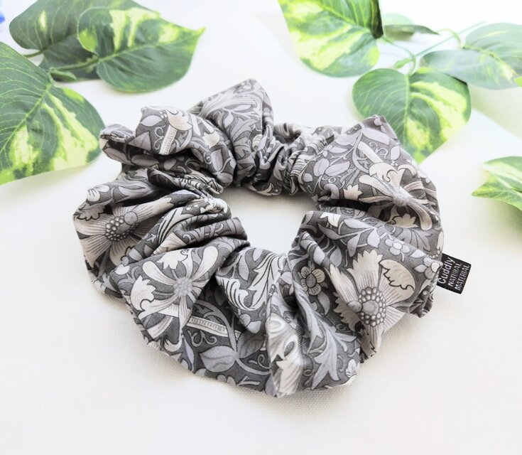 モリスコンプトンのビックシュシュ(グレー）