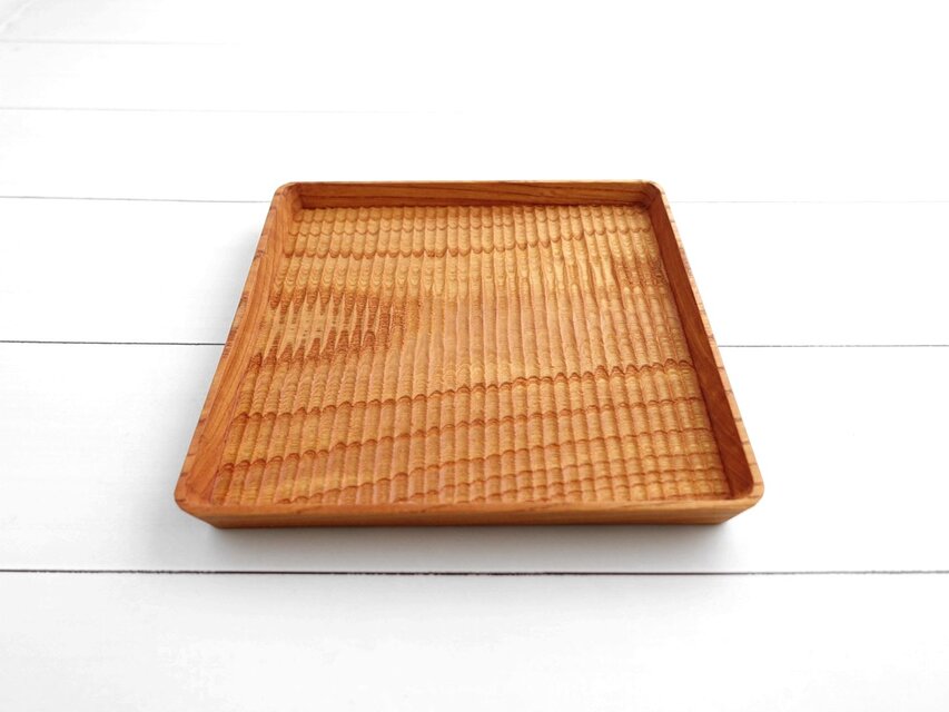 小ぶりの我谷盆 欅(ケヤキ) ナチュラル | iichi 日々の暮らしを