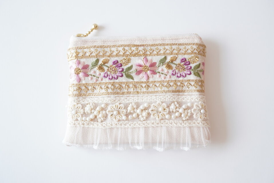 インド刺繍リボン ポーチ インド刺繍ポーチ 小物入れ 小物ポーチ 薄型 フラットポーチ 小物収納 刺繍リボン