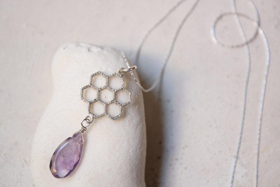 アメジストの六角ネックレス　silver925/azur