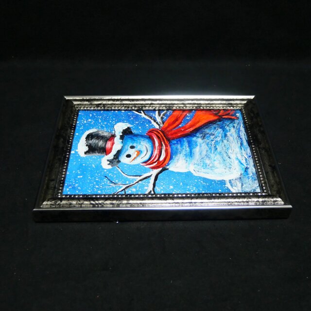 油絵 ミニ絵画【赤いマフラーの雪だるま】 | iichi 日々の暮らしを