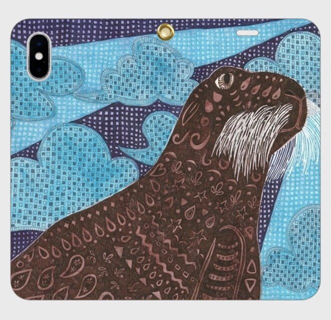 夕暮れの花畑で鳴るビート──アシカ・ミルザートの帯なしiPhoneケース