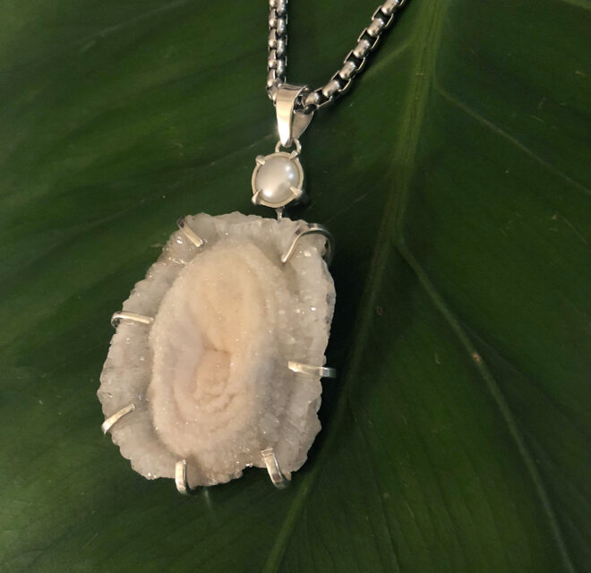 ペンダントヘッド 　乳飲み子の揺りかご〈Baby's cradle〉★ネイチャーシリーズ