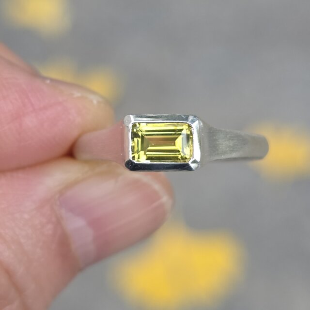 イエロー カナリー トルマリン 0.52ct OCT 印台 シルバーSV925リング