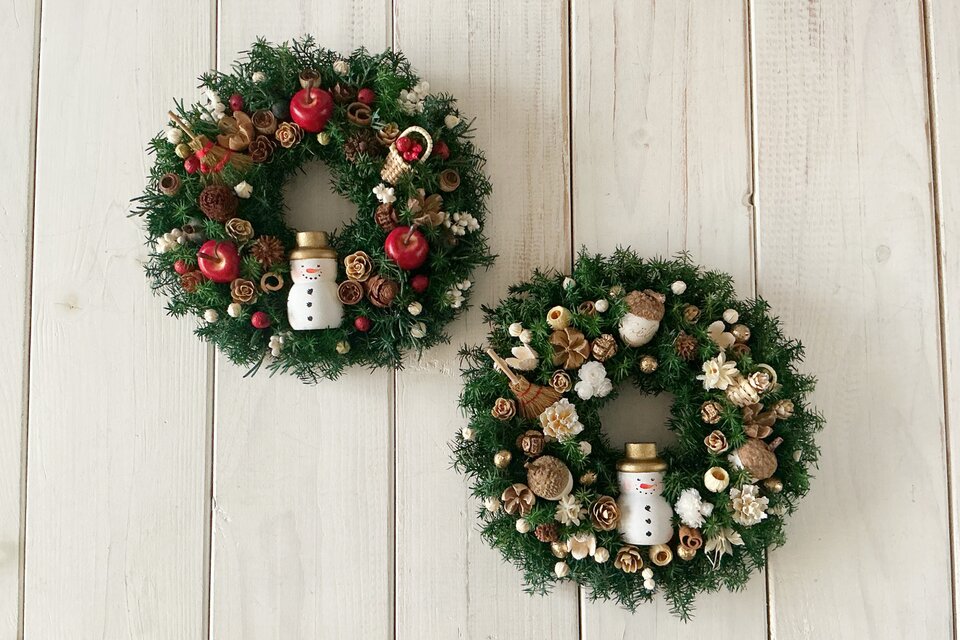 スノーマンのクリスマスリースmini J (17cm) | iichi 日々の暮らしを