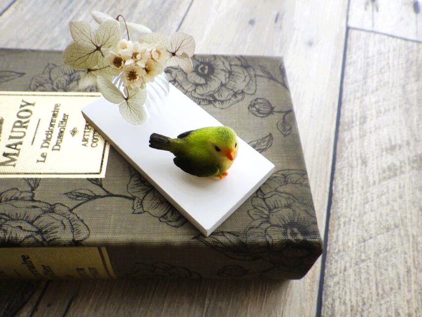 アロマストーンで再現する 小鳥のいる風景 ■ ぷっくりひな鳥 ４色展開 ■ 緑色