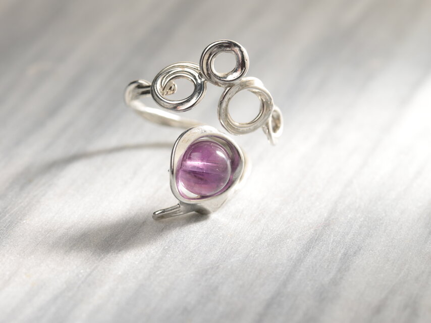 錫と天然石のオープンリング　MEGULY　アメシスト　あぶく