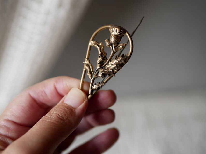 ヴィクトリアン アザミのブローチ フランスアンティーク アンティーク