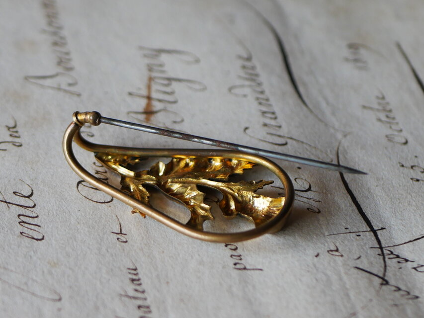 ヴィクトリアン アザミのブローチ フランスアンティーク アンティーク