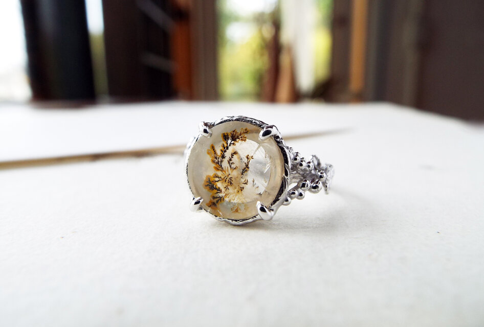 【一点物】デンドリティッククォーツのリング（ミモザNo.5）