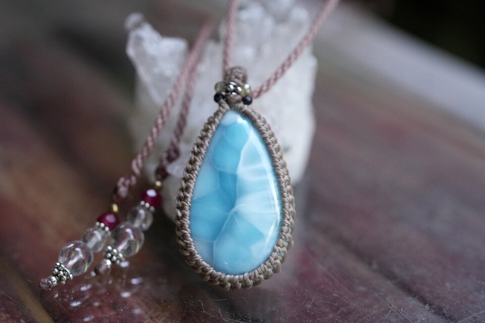 海の波の涙☆高品質☆Larimar マクラメネックレス1893 | iichi 日々の