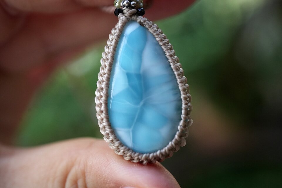 海の波の涙☆高品質☆Larimar マクラメネックレス1893 | iichi 日々の