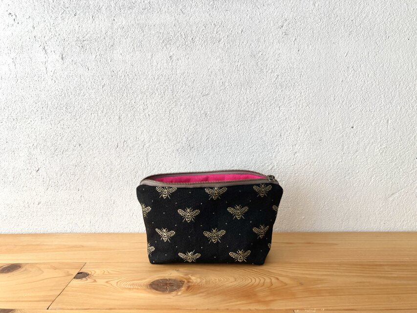 蜂ポーチ (ピンク)