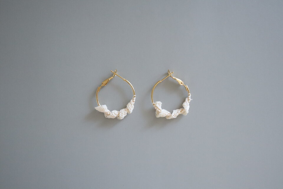 wreathe 国産ワイルドシルク糸 hoop frill