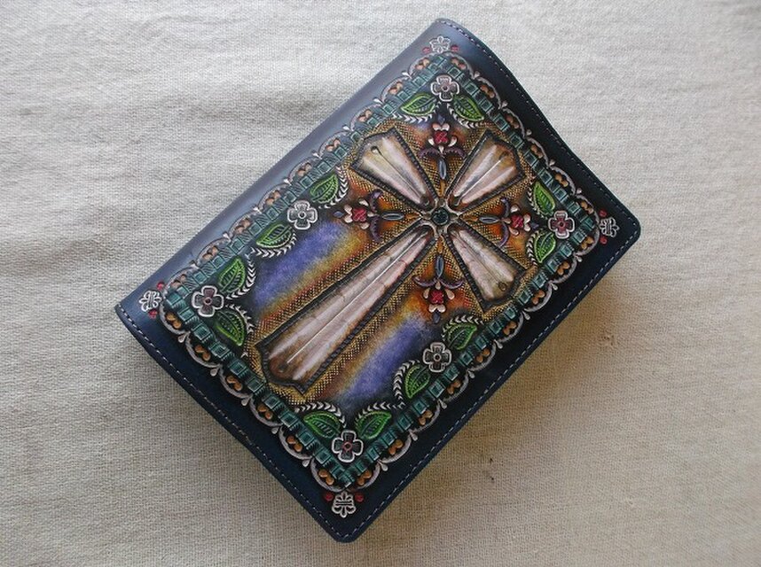 文庫サイズブックカバー 刻印、拭き染め 牛革