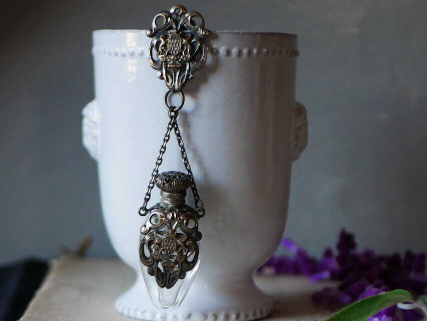 ブルターニュ紋章 シャトレーヌ 香水瓶 フランスアンティーク