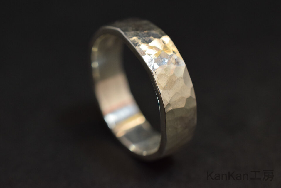 SVリング｜幅広・丸槌目｜平打ち・幅(約)5.0㎜