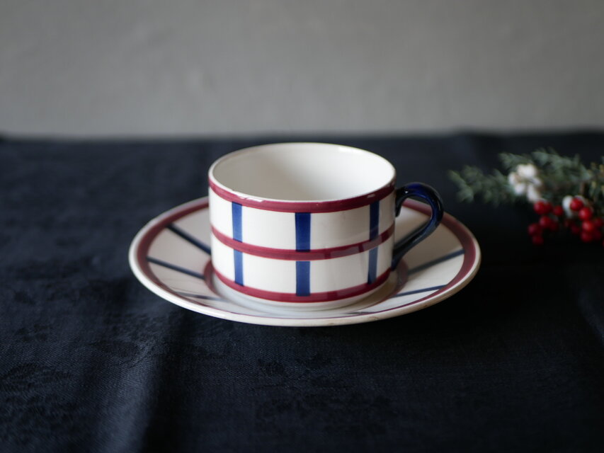 2 バスク柄 ティーカップ＆ソーサー フランスアンティーク ブロカント