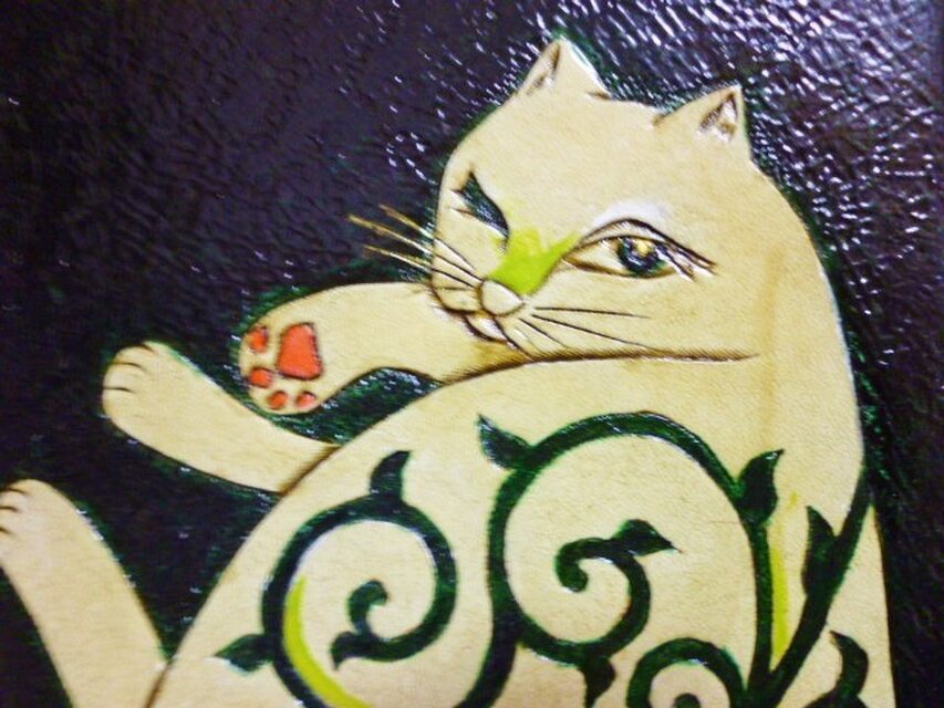 ★10周年感謝セール！3000円OFF　革絵・「・・・なにか？」