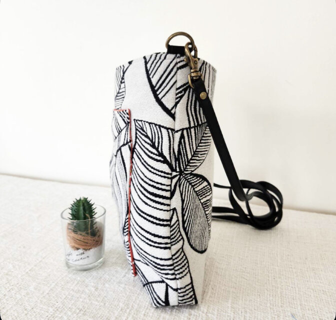 革持ち手♡ジャガード織のショルダーbag | iichi 日々の暮らしを