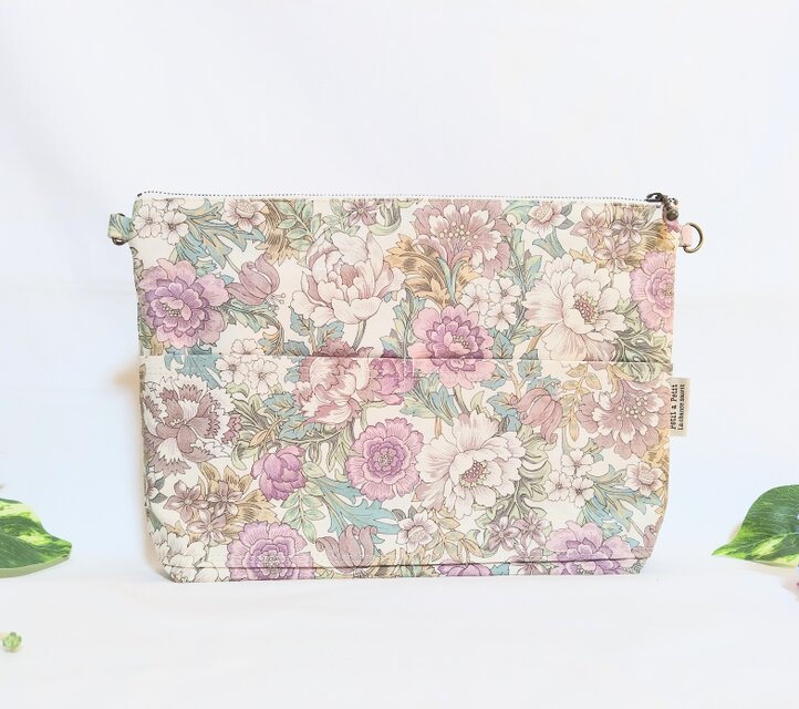 クラシックフラワーのファスナーバックインバック(大)