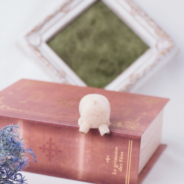 受注制作】 ぬいぐるみ風のまゆパグ(フォーンパグ・黒パグ) 羊毛