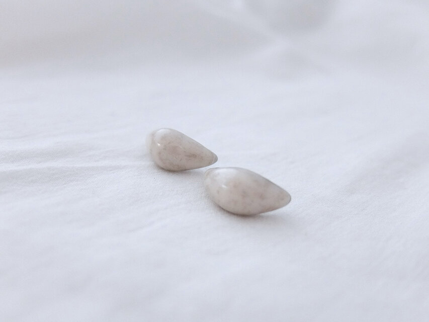 ピアス bourgeon curve gris