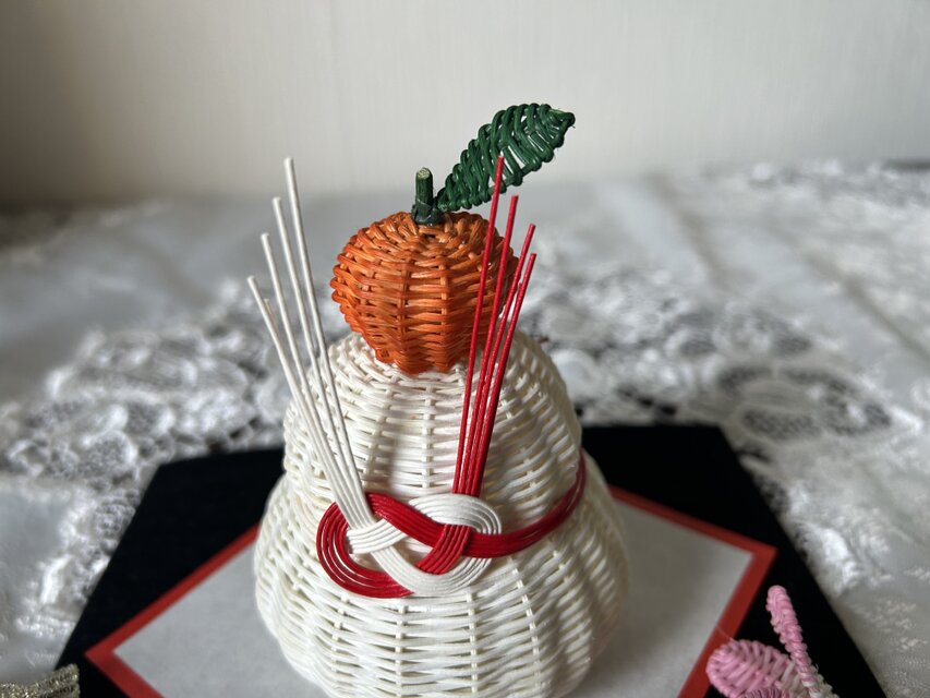 籐の鏡餅　小・１