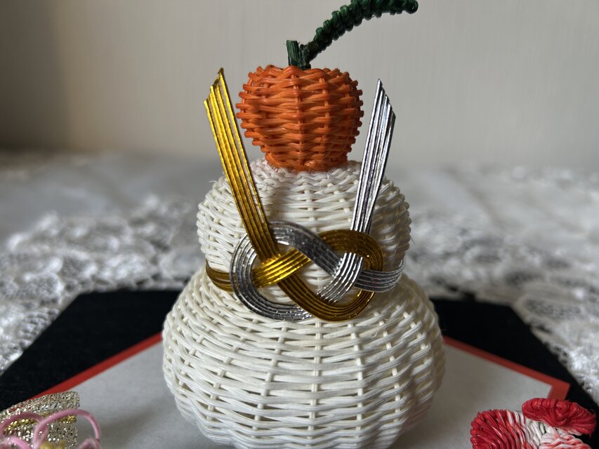 籐の鏡餅　小・２