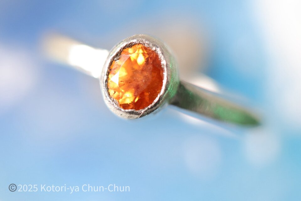 【1／10000！！】タイで超厳選　アフリカ産　スペサルティンガーネット・シルバーリング【橙美人】